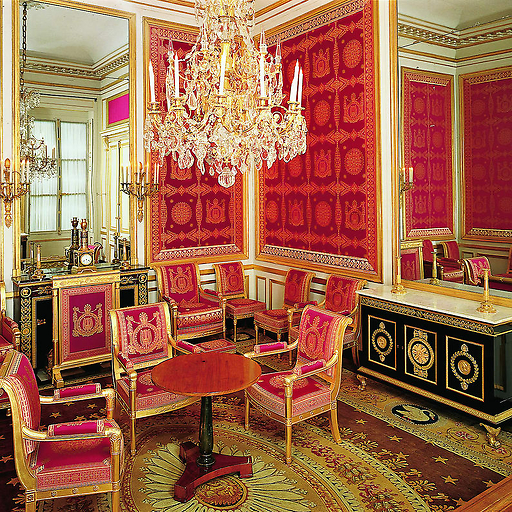 Château de fontainebleau - appartement intérieur : le salon de l'abdication