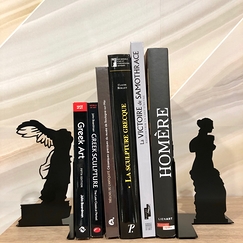Winged Victory of Samothrace Bookend