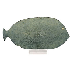 Palette in the shape of a fish