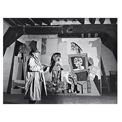 Postcard Brassaï - Picasso Near the Stove in His Workshop, rue des Grands Augustins, Paris