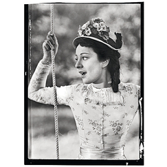 Carte postale "Renoir - Sylvia Bataille"