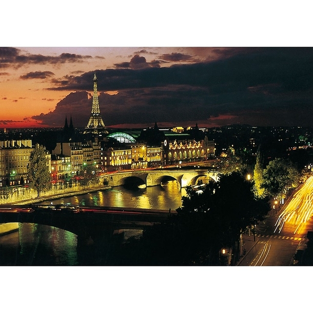 Carte postale "Les quais de la Seine depuis les toits du Louvre"