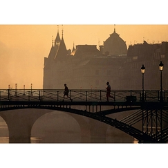 Postcard "La Passerelle des Arts, le Pont Neuf et la Conciergerie"