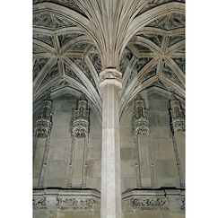 Carte postale "Vue intérieure de la chapelle (détail)"