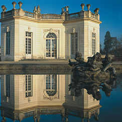 Carte postale carrée "Domaine de Marie-Antoinette - Le pavillon français"