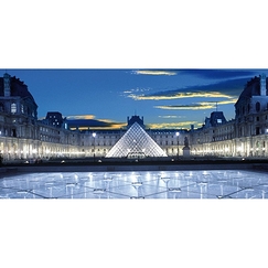 Carte postale panoramique "Pyramide du musée du Louvre"