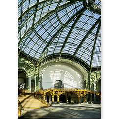 Wide format postcard "La Nef du Grand Palais, escalier d'honneur et verrière"